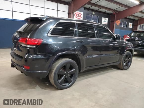 ✅ 2015 Jeep Grand Cherokee Altitude • VIN: 1C4RJFAGXFC149462 • Лот: 91608175. Опубликован ранее на Copart с пробегом 157 130 миль. Бесплатный доступ к архиву аукционных продаж из США и подробный отчёт об истории автомобиля на DreamBid. Изображение 3.