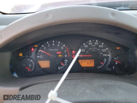 ✅ 2008 Nissan Frontier LE • VIN: 1N6AD07W28C439064 • Lot: 85071384. Wystawiony na Copart z przebiegiem 163 655 mil. Bezpłatny archiwum sprzedaży aukcyjnych z USA i szczegółowy raport historii pojazdu na DreamBid. Zdjęcie 9.