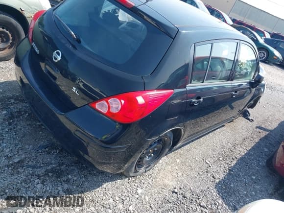 ✅ 2009 Nissan Versa S • VIN: 3N1BC13E39L409030 • Lot: 42850579. Listed on IAAI with 129,129 mi. Free auction sales archive from the USA and detailed vehicle history report at DreamBid. Image 4.