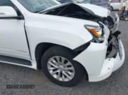 ✅ 2017 Lexus GX 460 Premium • VIN: JTJBM7FX2H5154506 • Lot: 43485672. Wystawiony na IAAI z przebiegiem 85 347 mil. Bezpłatny archiwum sprzedaży aukcyjnych z USA i szczegółowy raport historii pojazdu na DreamBid. Zdjęcie 6.