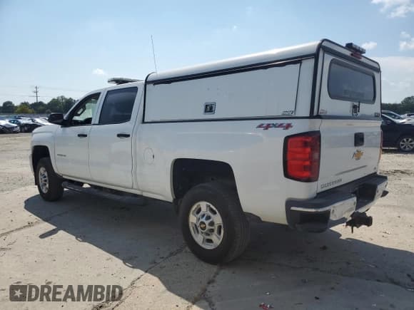 ✅ 2015 Chevrolet Silverado 2500HD LT • VIN: 1GC1KVEGXFF148406 • Lot: 64765665. Wystawiony na Copart z przebiegiem 46 185 mil. Bezpłatny archiwum sprzedaży aukcyjnych z USA i szczegółowy raport historii pojazdu na DreamBid. Zdjęcie 2.