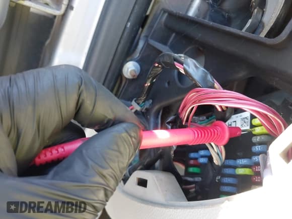 ✅ 2007 Chevrolet Suburban LT • VIN: 1GNFC16J77J167362 • Lot: 43613035. Listed on IAAI with Not provided. Free auction sales archive from the USA and detailed vehicle history report at DreamBid. Image 7.