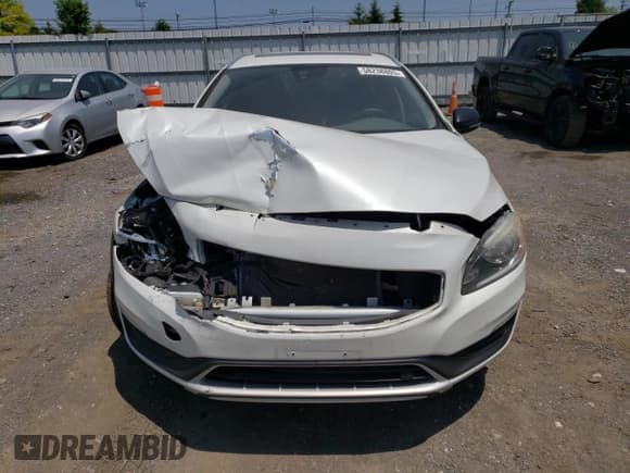 ✅ 2016 Volvo V60 T5 • VIN: YV4612HK8G1007028 • Лот: 58238805. Опубликован ранее на Copart с пробегом 85 222 миль. Бесплатный доступ к архиву аукционных продаж из США и подробный отчёт об истории автомобиля на DreamBid. Изображение 5.