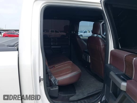 ✅ 2015 Ford F-150 XLT • VIN: 1FTEW1EG1FFC06725 • Лот: 41895480. Опубликован ранее на IAAI с пробегом 228 229 миль. Бесплатный доступ к архиву аукционных продаж из США и подробный отчёт об истории автомобиля на DreamBid. Изображение 8.