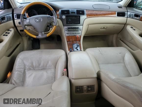 ✅ 2005 Lexus ES 350 • VIN: JTHBA30G655067165 • Lot: 91928905. Listed on Copart with 198,083 mi. Free auction sales archive from the USA and detailed vehicle history report at DreamBid. Image 8.