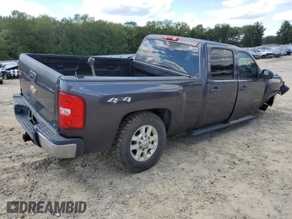 ✅ 2011 Chevrolet Silverado 2500HD LT • VIN: 1GC1KXCG7BF228898 • Lot: 69681355. Listed on Copart with 239,177 mi. Free auction sales archive from the USA and detailed vehicle history report at DreamBid. Image 3.