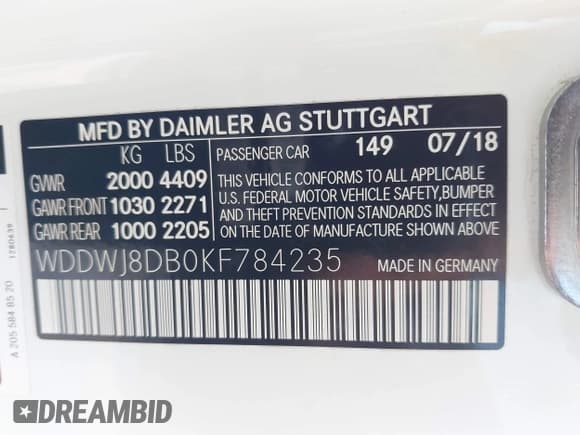 ✅ 2019 Mercedes-Benz C 300 • VIN: WDDWJ8DB0KF784235 • Lot: 42675927. Wystawiony na IAAI z przebiegiem 79 652 mil. Bezpłatny archiwum sprzedaży aukcyjnych z USA i szczegółowy raport historii pojazdu na DreamBid. Zdjęcie 9.