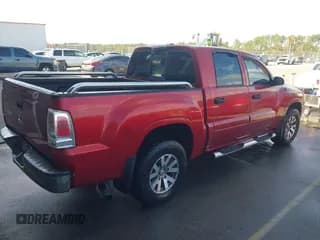 ✅ 2007 Mitsubishi Raider LS • VIN: 1Z7HC28K37S185126 • Lot: 43647611. Wystawiony na IAAI z przebiegiem 265 477 mil. Bezpłatny archiwum sprzedaży aukcyjnych z USA i szczegółowy raport historii pojazdu na DreamBid. Zdjęcie 4.