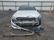 ✅ 2016 Mercedes-Benz C 300 • VIN: 55SWF4KB2GU124084 • Lot: 90783535. Wystawiony na Copart z przebiegiem 96 932 mil. Bezpłatny archiwum sprzedaży aukcyjnych z USA i szczegółowy raport historii pojazdu na DreamBid. Zdjęcie 5.