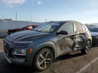 ✅ 2020 Hyundai Kona Ultimate • VIN: KM8K53A5XLU453931 • Лот: 80761105. Опубликован ранее на Copart с пробегом 81 047 миль. Бесплатный доступ к архиву аукционных продаж из США и подробный отчёт об истории автомобиля на DreamBid. Изображение 1.