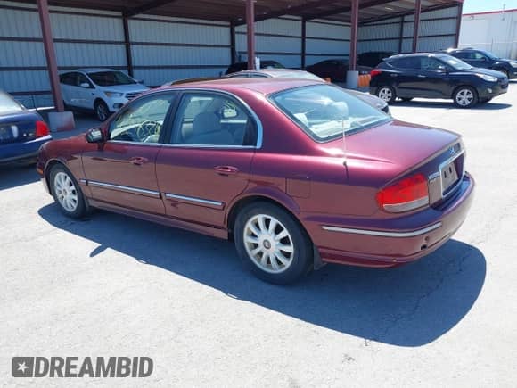 2002 Hyundai Sonata GLS с VIN KMHWF35H92A534115, выставлен на аукционе IAAI как лот 42298324 с пробегом 104 432 миль миль и . История ставок и продаж доступна на DreamBid. Изображение 3.