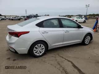 2022 Hyundai Accent SEL with VIN 3KPC24A61NE157357, listed as a Copart auction lot 72970402 with 9,604 mi miles and . Bid and sale history available at DreamBid. Image 3.