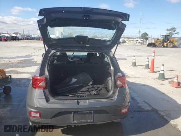 ✅ 2024 Hyundai Venue SEL • VIN: KMHRC8A31RU299747 • Lot: 48219715. Listed on Copart with 26,810 mi. Free auction sales archive from the USA and detailed vehicle history report at DreamBid. Image 6.