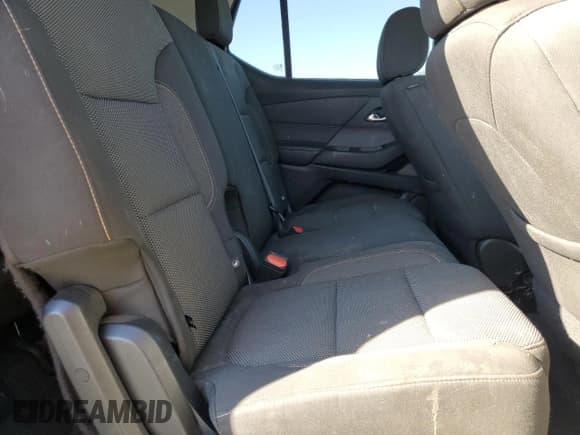 ✅ 2018 Chevrolet Traverse LS • VIN: 1GNERFKW9JJ285834 • Lot: 90102415. Wystawiony na Copart z przebiegiem 89 126 mil. Bezpłatny archiwum sprzedaży aukcyjnych z USA i szczegółowy raport historii pojazdu na DreamBid. Zdjęcie 11.