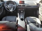 ✅ 2015 Mazda 3 i Grand Touring • VIN: JM1BM1W77F1260745 • Lot: 85544524. Wystawiony na Copart z przebiegiem 116 303 mil. Bezpłatny archiwum sprzedaży aukcyjnych z USA i szczegółowy raport historii pojazdu na DreamBid. Zdjęcie 8.