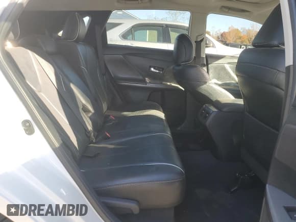 ✅ 2015 Toyota Venza XLE • VIN: 4T3BK3BBXFU119620 • Lot: 87422425. Wystawiony na Copart z przebiegiem 97 622 mil. Bezpłatny archiwum sprzedaży aukcyjnych z USA i szczegółowy raport historii pojazdu na DreamBid. Zdjęcie 11.