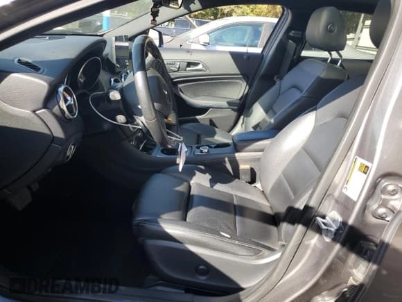 ✅ 2018 Mercedes-Benz GLA 250 • VIN: WDCTG4EB4JJ453070 • Lot: 82570835. Listed on Copart with 61,063 mi. Free auction sales archive from the USA and detailed vehicle history report at DreamBid. Image 7.