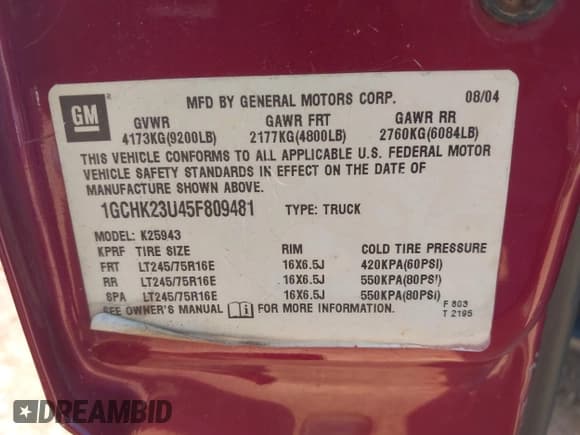 ✅ 2005 Chevrolet Silverado 2500HD LS • VIN: 1GCHK23U45F809481 • Lot: 42670838. Wystawiony na IAAI z przebiegiem Nie podano. Bezpłatny archiwum sprzedaży aukcyjnych z USA i szczegółowy raport historii pojazdu na DreamBid. Zdjęcie 9.