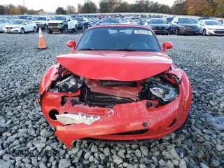 ✅ 2006 Mazda MX-5 Miata Grand Touring • VIN: JM1NC25FX60106566 • Lot: 90379125. Wystawiony na Copart z przebiegiem 267 396 mil. Bezpłatny archiwum sprzedaży aukcyjnych z USA i szczegółowy raport historii pojazdu na DreamBid. Zdjęcie 5.