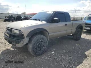 ✅ 1999 Chevrolet S-10 LS ZR2 • VIN: 1GCCT19W8X8191129 • Лот: 55304145. Опубликован ранее на Copart с пробегом 301 019 миль. Бесплатный доступ к архиву аукционных продаж из США и подробный отчёт об истории автомобиля на DreamBid. Изображение 1.