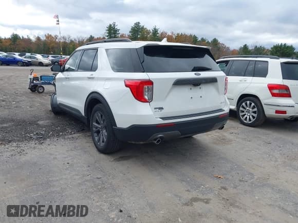 ✅ 2022 Ford Explorer XLT • VIN: 1FMSK8DH9NGB98721 • Лот: 43573141. Опубликован ранее на IAAI с пробегом 40 840 миль. Бесплатный доступ к архиву аукционных продаж из США и подробный отчёт об истории автомобиля на DreamBid. Изображение 3.