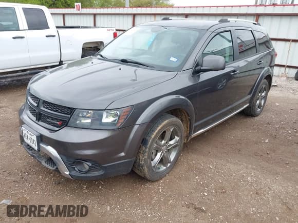 ✅ 2017 Dodge Journey Crossroad Plus • VIN: 3C4PDCGG3HT554624 • Лот: 41912617. Опубликован ранее на IAAI с пробегом 97 352 миль. Бесплатный доступ к архиву аукционных продаж из США и подробный отчёт об истории автомобиля на DreamBid. Изображение 17.