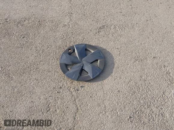 2025 Toyota Prius LE with VIN JTDACAAU4S3052719, listed as a IAAI auction lot 43175096 with 23,082 mi miles and . Bid and sale history available at DreamBid. Image 12.