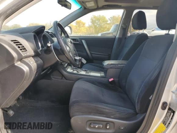 ✅ 2009 Toyota Highlander Sport • VIN: JTEES43A192122178 • Lot: 91622015. Listed on Copart with 150,499 mi. Free auction sales archive from the USA and detailed vehicle history report at DreamBid. Image 7.