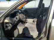 2005 Hyundai Elantra GLS z VIN KMHDN46D55U938415, wystawiony jako Copart lot #80395294 z przebiegiem 266 145 mil mil oraz Szkoda całkowita • Salvage title. Historia ofert i sprzedaży dostępna na DreamBid. Obrazek 7.