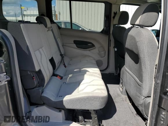 ✅ 2017 Ford Transit Connect XLT • VIN: NM0GE9F77H1318323 • Lot: 72071795. Listed on Copart with 230,690 mi. Free auction sales archive from the USA and detailed vehicle history report at DreamBid. Image 11.