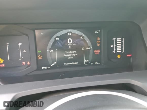 ✅ 2025 Toyota Tacoma SR • VIN: 3TYLD5KN0ST012953 • Lot: 81481745. Wystawiony na Copart z przebiegiem 1 939 mil. Bezpłatny archiwum sprzedaży aukcyjnych z USA i szczegółowy raport historii pojazdu na DreamBid. Zdjęcie 9.