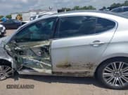 ✅ 2016 Kia Cadenza Premium • VIN: KNALN4D77G5217553 • Lot: 42887804. Wystawiony na IAAI z przebiegiem Nie podano. Bezpłatny archiwum sprzedaży aukcyjnych z USA i szczegółowy raport historii pojazdu na DreamBid. Zdjęcie 15.