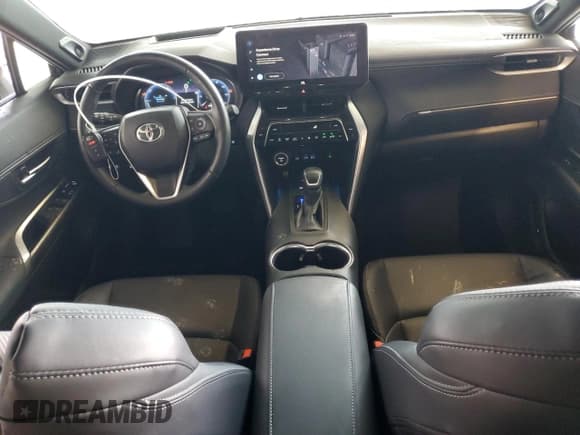 ✅ 2023 Toyota Venza XLE • VIN: JTEAAAAH0PJ134289 • Lot: 86601245. Listed on Copart with 28,141 mi. Free auction sales archive from the USA and detailed vehicle history report at DreamBid. Image 8.