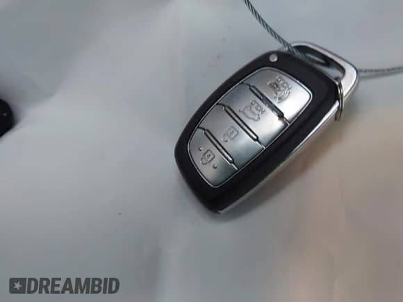 2016 Hyundai Tucson Eco with VIN KM8J33A2XGU026519, listed as a IAAI auction lot 43045492 with 127,658 mi miles and . Bid and sale history available at DreamBid. Image 11.