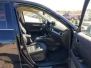 ✅ 2025 Mazda CX-5 S Premium Plus • VIN: JM3KFBEM6S0540865 • Lot: 42296508. Wystawiony na IAAI z przebiegiem 11 749 mil. Bezpłatny archiwum sprzedaży aukcyjnych z USA i szczegółowy raport historii pojazdu na DreamBid. Zdjęcie 5.