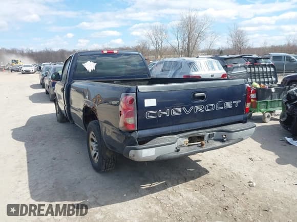 ✅ 2005 Chevrolet Silverado 1500 Work Truck • VIN: 1GCEC14X05Z358521 • Lot: 41904914. Listed on IAAI with 144,170 mi. Free auction sales archive from the USA and detailed vehicle history report at DreamBid. Image 3.