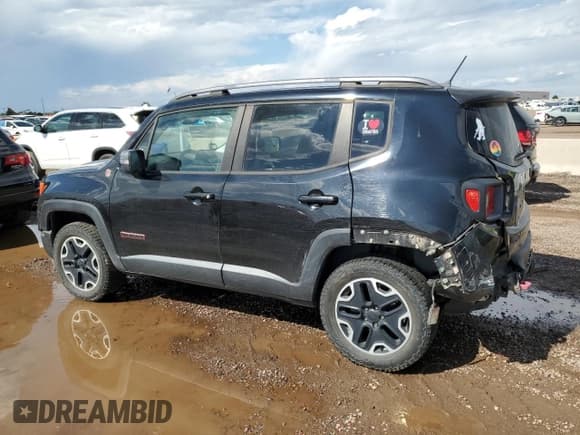 ✅ 2015 Jeep Renegade Trailhawk • VIN: ZACCJBCT5FPB21444 • Lot: 81208215. Wystawiony na Copart z przebiegiem 101 156 mil. Bezpłatny archiwum sprzedaży aukcyjnych z USA i szczegółowy raport historii pojazdu na DreamBid. Zdjęcie 2.