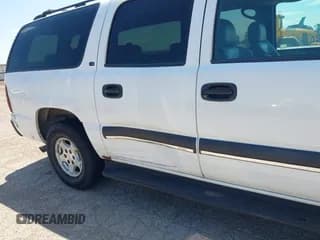 ✅ 2002 Chevrolet Suburban LS • VIN: 3GNEC16Z62G329185 • Лот: 42407727. Опубликован ранее на IAAI с пробегом 237 042 миль. Бесплатный доступ к архиву аукционных продаж из США и подробный отчёт об истории автомобиля на DreamBid. Изображение 6.