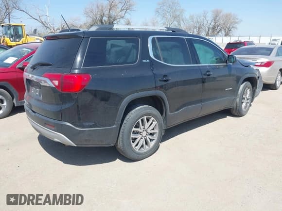 ✅ 2019 GMC Acadia SLE • VIN: 1GKKNLLA5KZ198738 • Lot: 42034520. Wystawiony na IAAI z przebiegiem 73 180 mil. Bezpłatny archiwum sprzedaży aukcyjnych z USA i szczegółowy raport historii pojazdu na DreamBid. Zdjęcie 4.