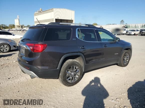 ✅ 2017 GMC Acadia SLT • VIN: 1GKKNULS0HZ281503 • Lot: 82732905. Listed on Copart with 91,878 mi. Free auction sales archive from the USA and detailed vehicle history report at DreamBid. Image 3.