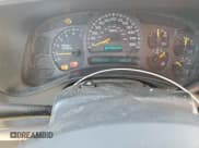 ✅ 2004 Chevrolet Suburban LS • VIN: 3GNEC16ZX4G233840 • Лот: 85450544. Опубликован ранее на Copart с пробегом 271 809 миль. Бесплатный доступ к архиву аукционных продаж из США и подробный отчёт об истории автомобиля на DreamBid. Изображение 9.