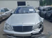 ✅ 2006 Mercedes-Benz S 350 • VIN: WDBNF67J56A477191 • Lot: 42496563. Wystawiony na IAAI z przebiegiem 193 897 mil. Bezpłatny archiwum sprzedaży aukcyjnych z USA i szczegółowy raport historii pojazdu na DreamBid. Zdjęcie 12.