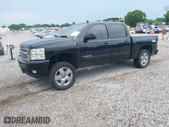 ✅ 2008 Chevrolet Silverado 1500 LTZ • VIN: 2GCFK13Y081168300 • Lot: 42696049. Listed on IAAI with 183,339 mi. Free auction sales archive from the USA and detailed vehicle history report at DreamBid. Image 17.