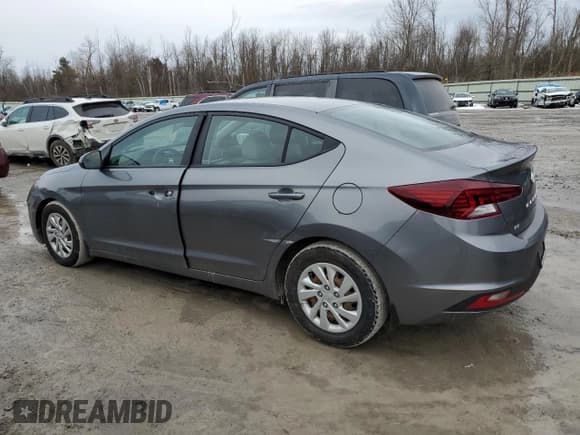 ✅ 2019 Hyundai Elantra SE • VIN: 5NPD74LF2KH461663 • Lot: 47359335. Listed on Copart with 45,914 mi. Free auction sales archive from the USA and detailed vehicle history report at DreamBid. Image 2.