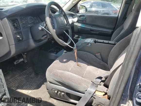 ✅ 2001 Dodge Durango • VIN: 1B4HS28Z31F556620 • Лот: 64578265. Опубликован ранее на Copart с пробегом 237 299 миль. Бесплатный доступ к архиву аукционных продаж из США и подробный отчёт об истории автомобиля на DreamBid. Изображение 7.