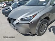 ✅ 2015 Lexus NX 200t • VIN: JTJYARBZ6F2017184 • Lot: 43388256. Wystawiony na IAAI z przebiegiem 101 887 mil. Bezpłatny archiwum sprzedaży aukcyjnych z USA i szczegółowy raport historii pojazdu na DreamBid. Zdjęcie 19.