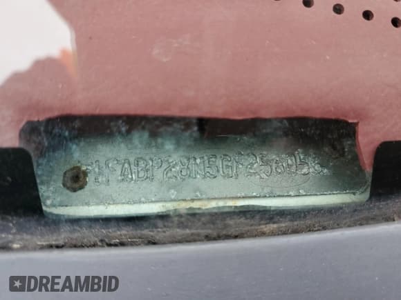 ✅ 1986 Ford Mustang GT • VIN: 1FABP28M5GF256056 • Лот: 47185844. Опубликован ранее на Copart с пробегом 28 744 миль. Бесплатный доступ к архиву аукционных продаж из США и подробный отчёт об истории автомобиля на DreamBid. Изображение 12.