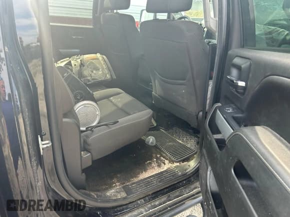 ✅ 2016 Chevrolet Silverado 2500HD LT • VIN: 1GC1KVEG5GF214930 • Lot: 89516535. Wystawiony na Copart z przebiegiem 153 258 mil. Bezpłatny archiwum sprzedaży aukcyjnych z USA i szczegółowy raport historii pojazdu na DreamBid. Zdjęcie 6.