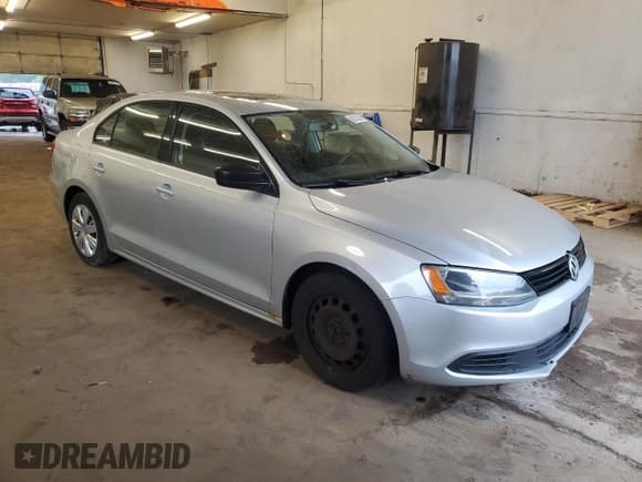 ✅ 2012 Volkswagen Jetta S • VIN: 3VW2K7AJ3CM382705 • Lot: 62032305. Listed on Copart with 145,527 mi. Free auction sales archive from the USA and detailed vehicle history report at DreamBid. Image 4.