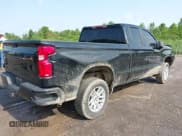 ✅ 2019 Chevrolet Silverado 1500 RST • VIN: 1GCRYEED1KZ189846 • Lot: 42464384. Wystawiony na IAAI z przebiegiem 69 841 mil. Bezpłatny archiwum sprzedaży aukcyjnych z USA i szczegółowy raport historii pojazdu na DreamBid. Zdjęcie 4.